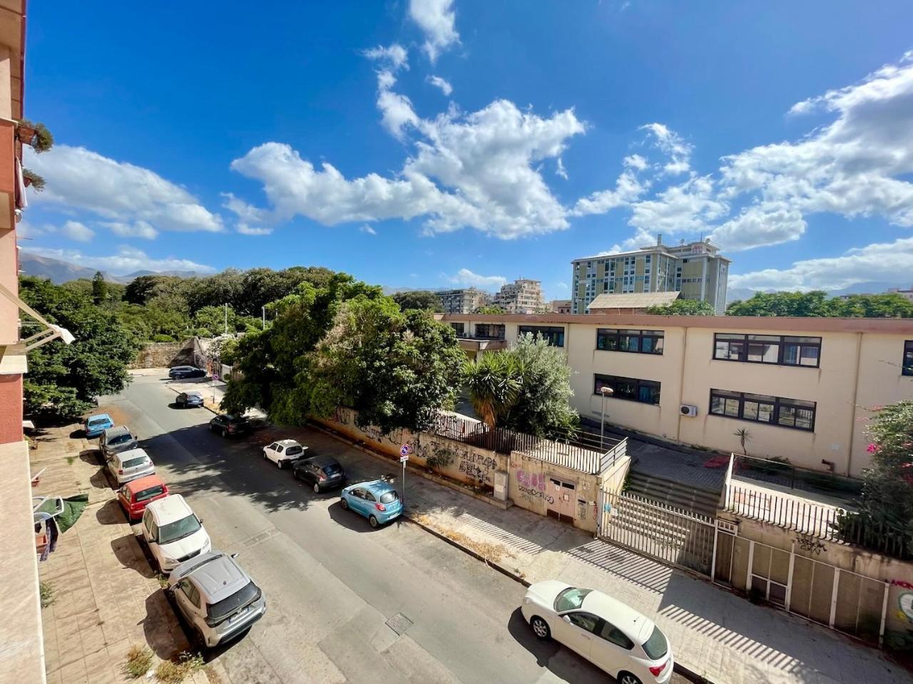 Appartamento Vicino Il Centro Palermo Dış mekan fotoğraf